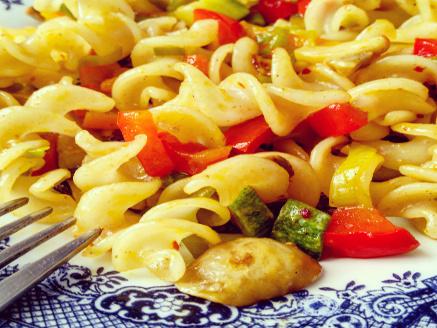 Spiral Rice Pasta with Leek, Mushrooms, Peppers and Zucchini