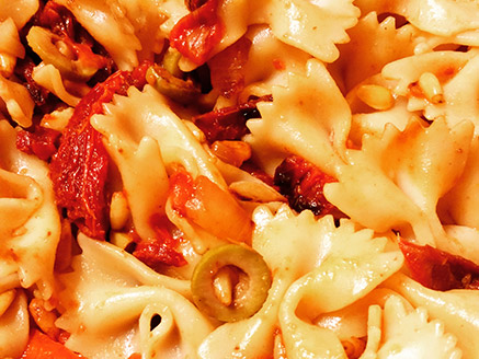 Pasta with Sun-Dried Tomatoes, Olives and Pine Nuts