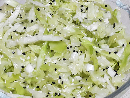 Vegan Cabbage Salad with Sesame Seeds and Nigella