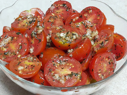 Easy Cherry Tomato Salad